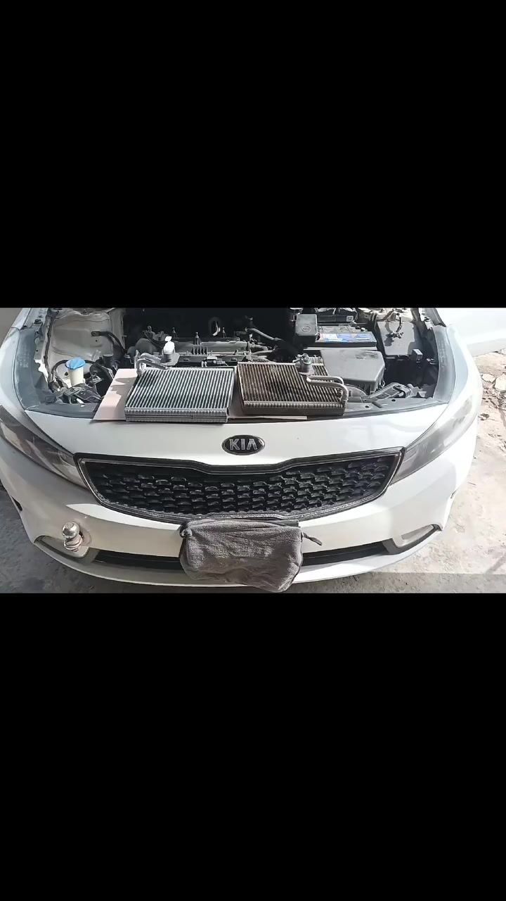 #سيراتو2017
فتح الدشبول بدون ضرر او كسر✅✅
ضمان العمل والقطعة المستبدلة✅✅
سنـة كاملة.. مع وصل ضمان حقيقي✅✅
شحن غاز اصلي بلجهـاز🔥❄✅✅
خدمات الامير لصيانة تبريد وتدفئة السيارات 2 
بغداد الشعب ***********📞☎️
