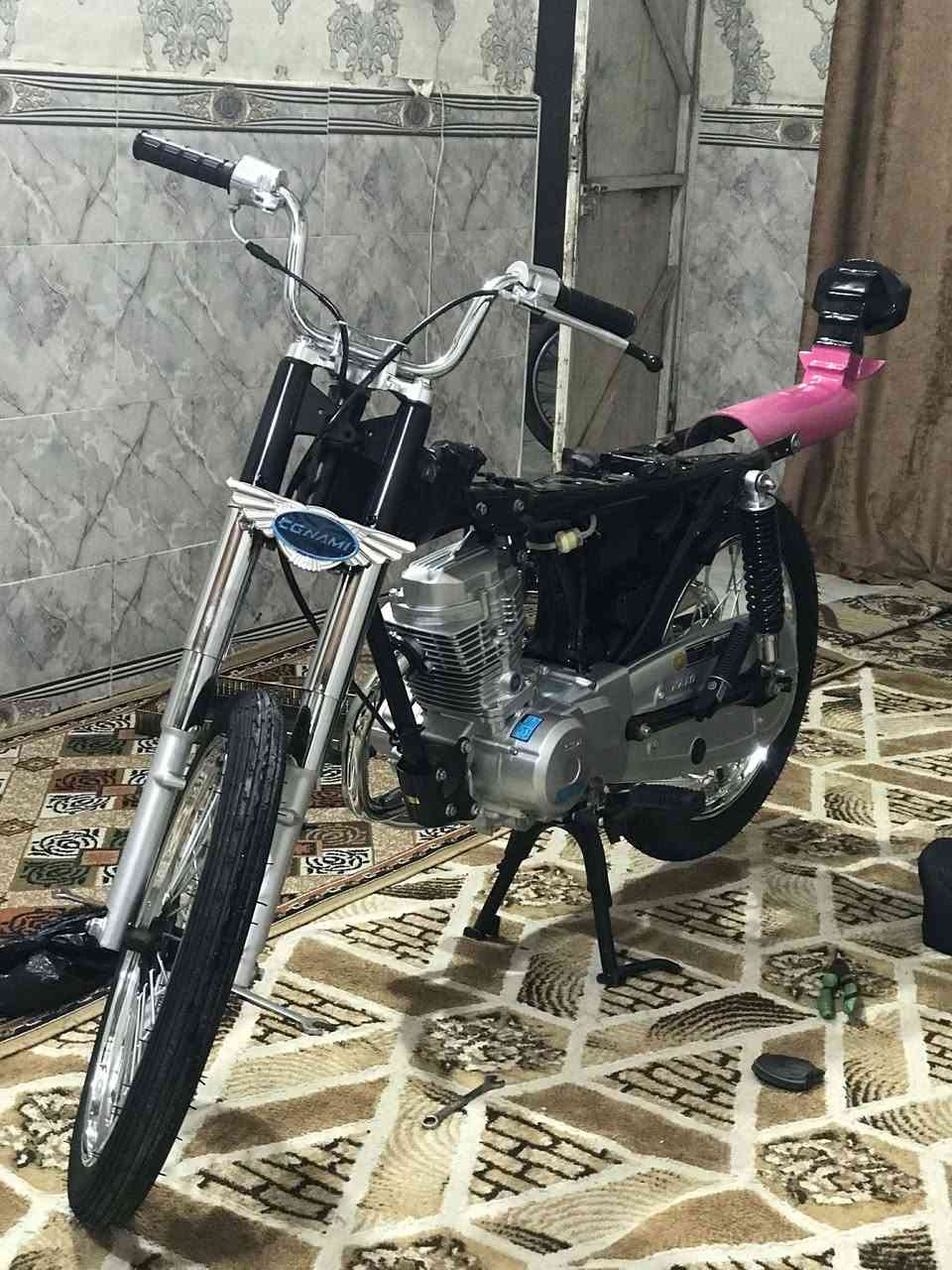 دراجة للبيع معمره قبل سبوع سعر  825 هي ولنزال وراق سكنر هي ولمكان لعمارة الاستفساار ***********3
