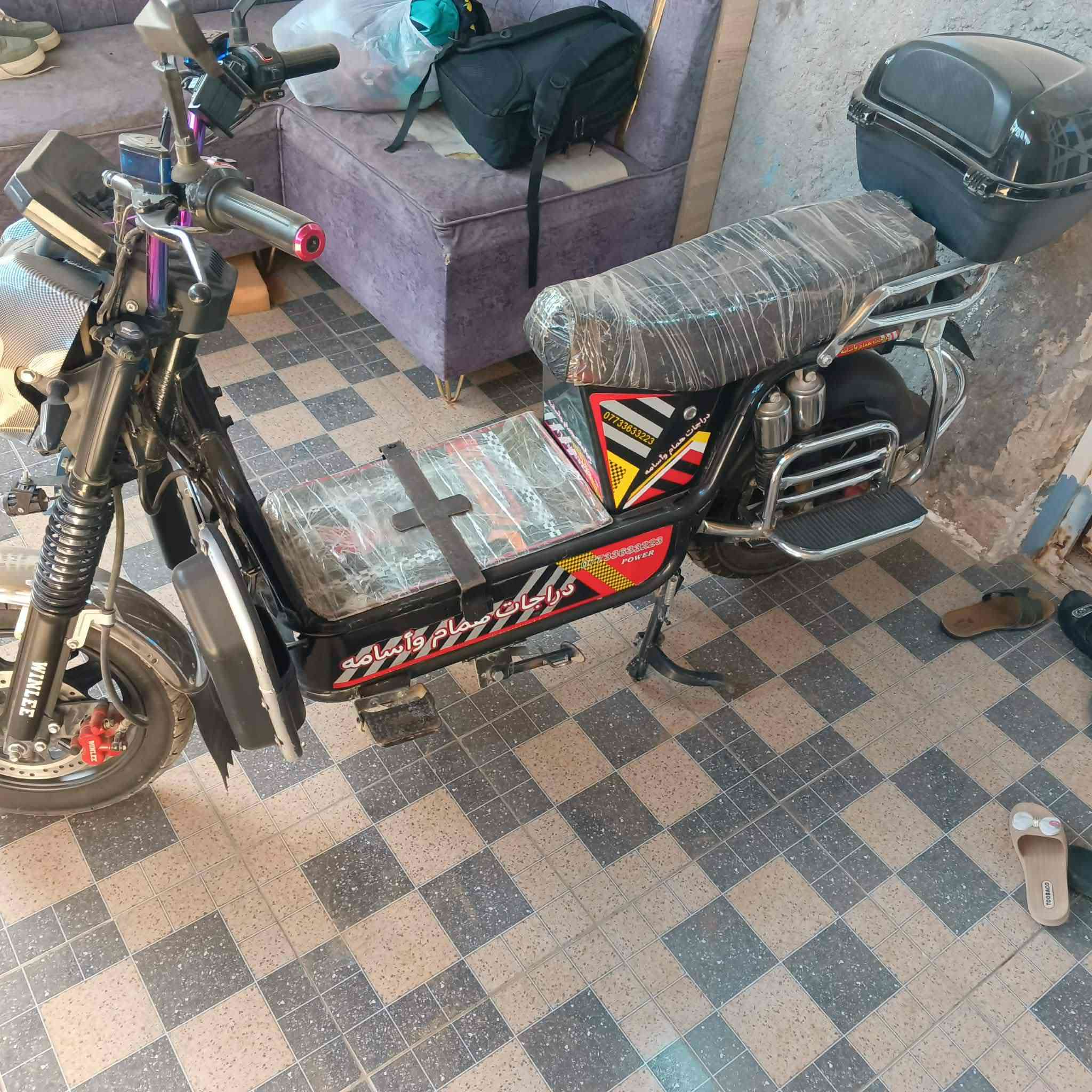 ماطور شحن WINLEE 2025
6 بطارية عل فحص 
السعر 550 و بي مجال
للأستفسار الأتصال على الرقم ‏‪***********‬‏
