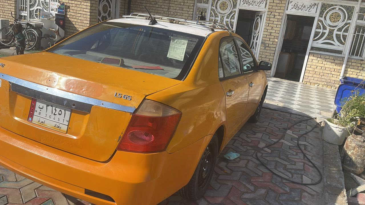 جيلي 2012صاحبه متوفي أهله موجودين سعره 20وبيه مجال مصفره غرامات كيرومكينه جديد ***********
