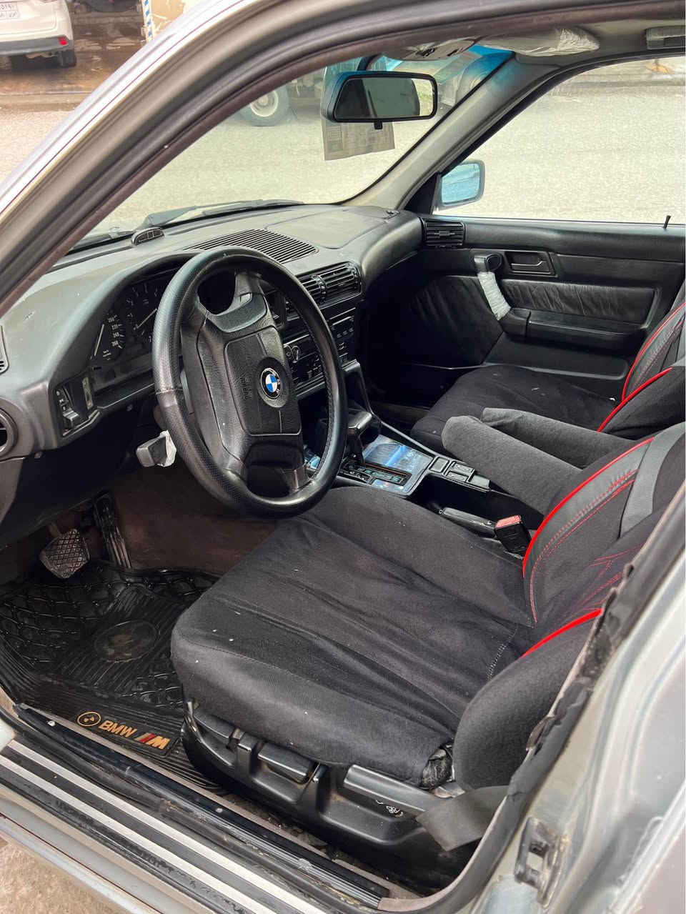 بي إم دبليو ١٩٩٥. ٥٢٥i گير اوتو رقم دهوك سعر ٦٨ورقه رقم هاتف ***********. سياره گير محرك ب شرط بدون دعم أربعه ورقه غرامة ينزل من سعر عنوان زاخو زاخو, دهوك
