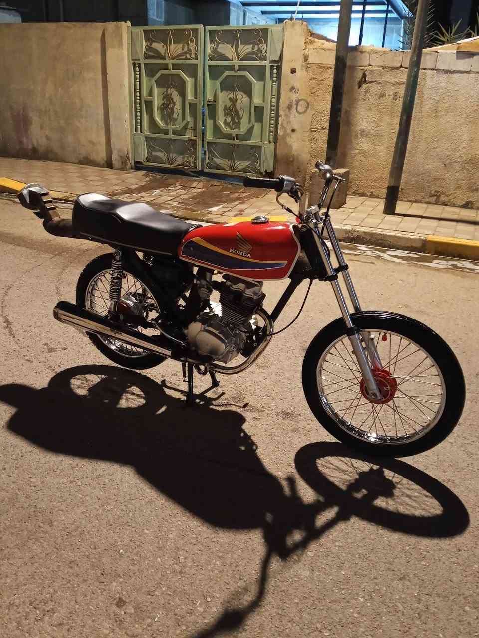 السلام عليكم للبيع نامه شلامجه 2024 ب450 قفل ***********
