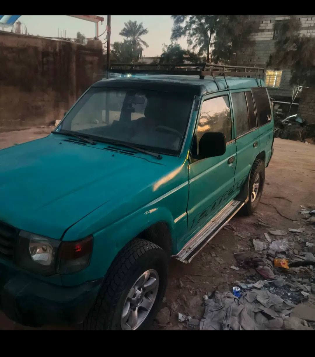 بجيرو 94 
سنويه جديدة 29
مكينه ونجي 6الفور ويل ملقي
التبريد شقال
***********
ريدها 33
