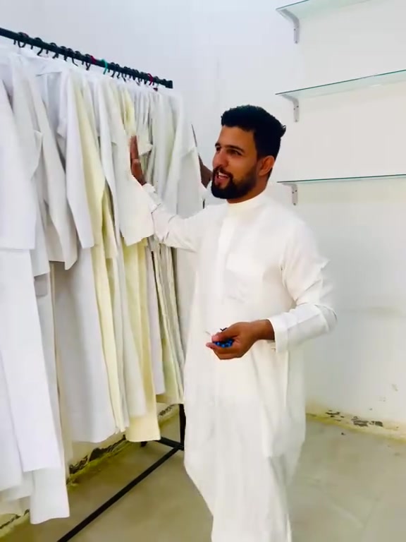 قضاء الخضر افتتاح محل . محمّد رسول
مكان المحل: حي الكوثر، شارع القائمقام الجديد، بجوار محل صلاح الدافي. دعمآ لشباب.


**إذا كنت صاحب هذا الإعلان وتريد حذفه لأي سبب، رجاءا أرسل رسالة إلى الدعم الفني**