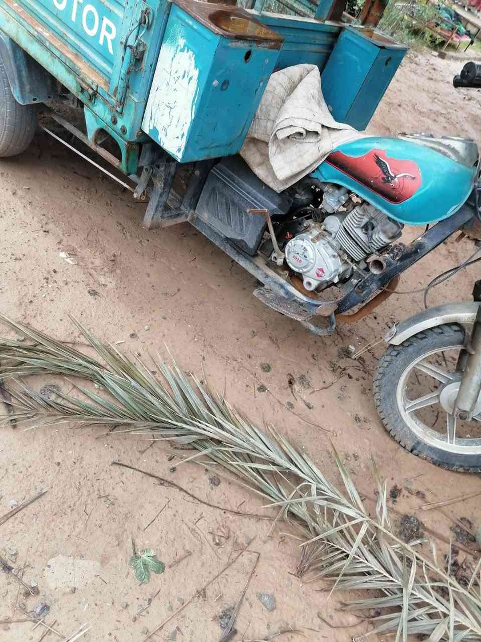 سلام عليكم ستوته للبيع موديل 18 وراق صوليه ستوته خير من جاهزه مال جناي نضف منصوره تعال وشوف بعنك المكان ديالى الخالص. سعر خاص موجود خاص و هذا رقمي ***********
وشراي بي خير ويدلل
