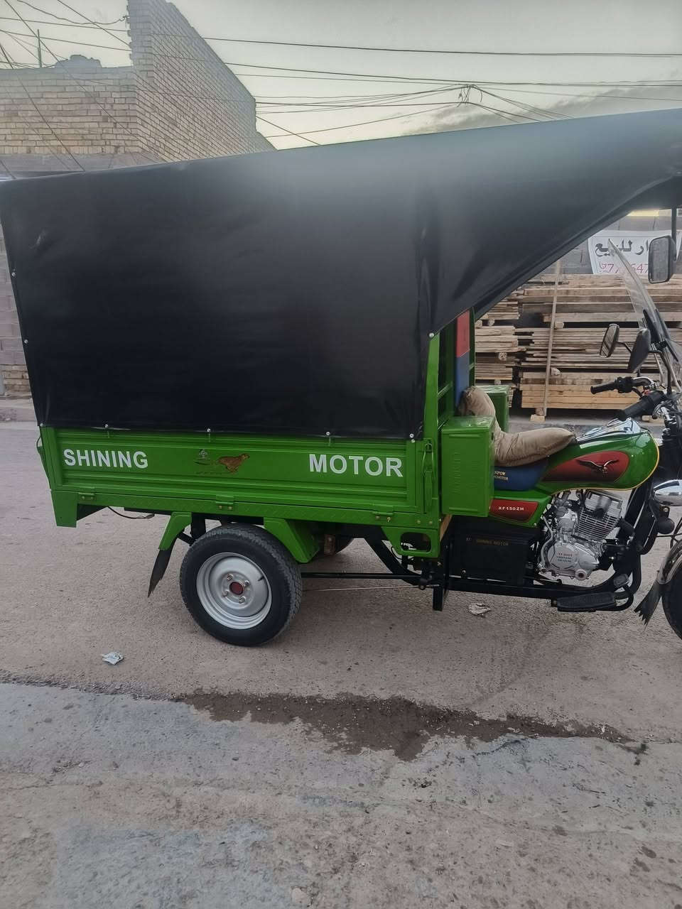 سلام عليكم ستوته للبيع موديل 23 طالعه بنهايت 25 فحل بعده زيرو كمرك  ***********
