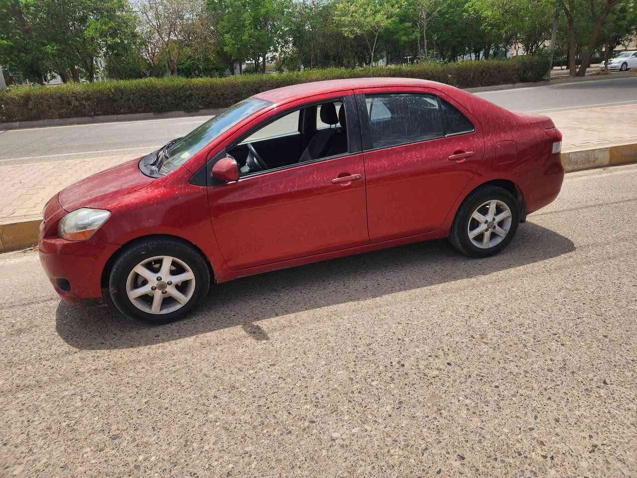 يارس 2007محرك جبير بي ٦ قطع بدون دواخل تبريد ثلج السياره جاهزه مابي نقص السعر 70بي مجال قليل ***********
