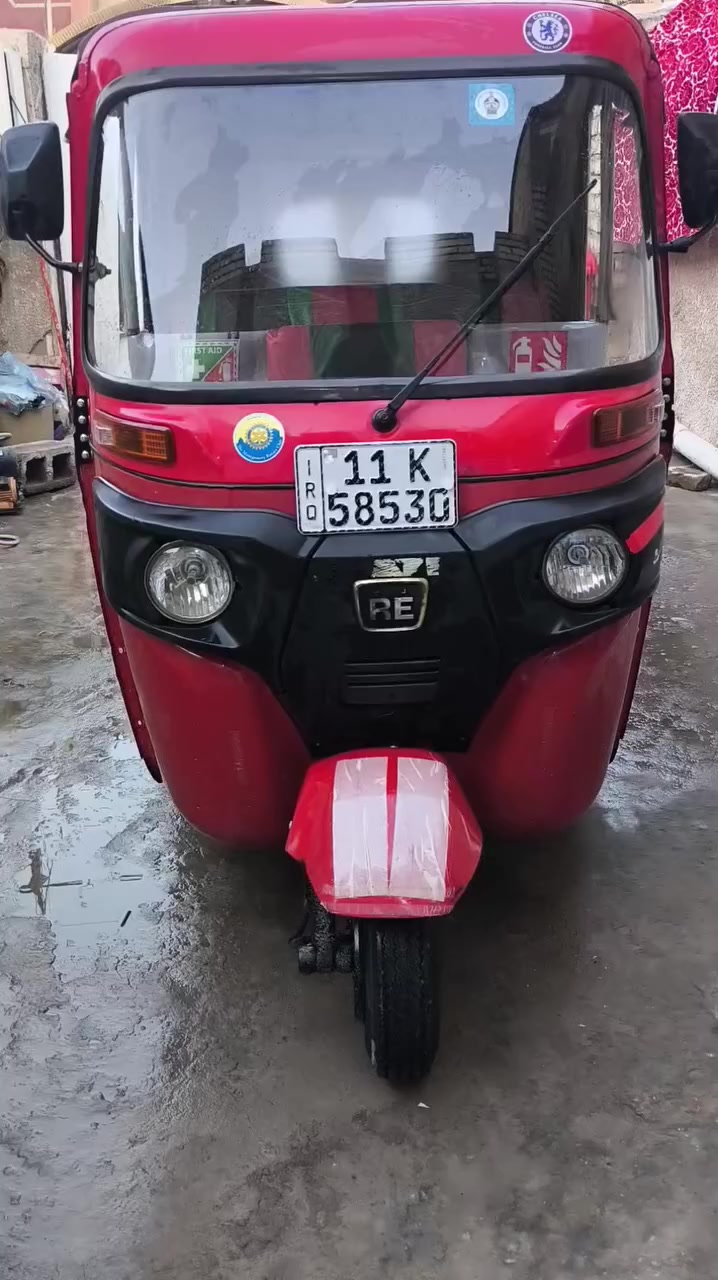 السلام عليكم 
تك تك مديل ٢٠١٨ جاهزه ونضيفه اي نقص مابيها سنويه بأسمي تحويل مباشر 
مكاني بغداد حي النصر 
رايدها 6500وبخدمة الشراي 
***********
