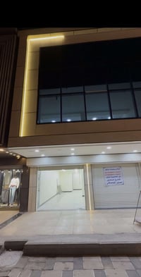 محل تجاري • شارع المنصور • جنب O3 للالبسة