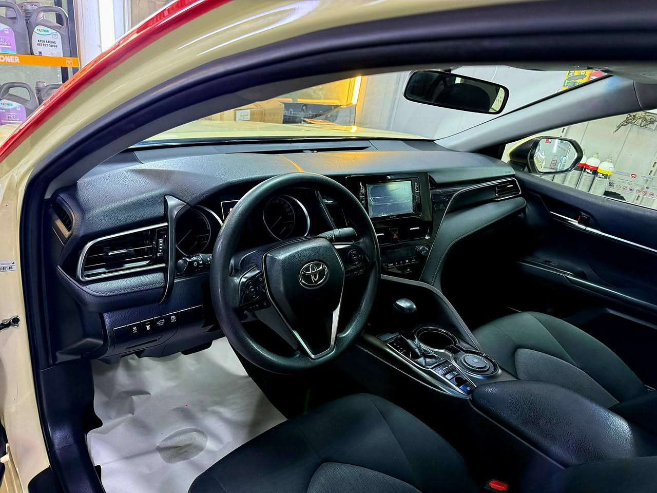 يالله كامري تكسي دبي هايبرد دخول جديد
 موديل ٢٠٢٤ اصل 
 بجم كبس 
مواصفات Le 
بصمة تشغيل 
بصمة ابواب وصندوق
ثلاقة انظمة قيادة 
اوتو هولد 
دخول ذكي 
حساسات اماميه وخلفيه 
شاحن لاسلكي
تحكمات استيرن 
قطعتين تبريد 
وغيرها من المواصفات المعروفة
المنفيست باسمي
للاستفسار *********** مكاني كركوك
غير متواجد على الفيس كركوك, العراق
