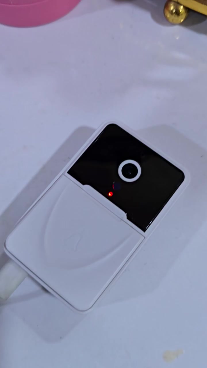 جرس ابو الكامره شحن 
بضاعه اوربيه  سعره   5
عنواني فاو جنوبيه 
***********
