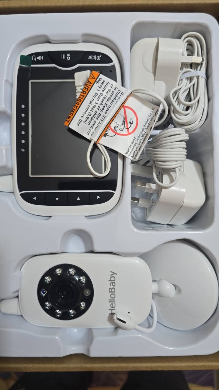 سلام عليكم
عدي كامرة مراقبة مال اطفال 
ام الشاشة حتة اشوفون الطفل او الغرفة سهلة الاستخدام او بيهة حتة مسيقة مال اطفال حتة ينامون او بيهة بعد كومة شغلات او رخيضة 
بس ب٢٠ الف جديدة مامستخدمة


**إذا كنت صاحب هذا الإعلان وتريد حذفه لأي سبب، رجاءا أرسل رسالة إلى الدعم الفني**