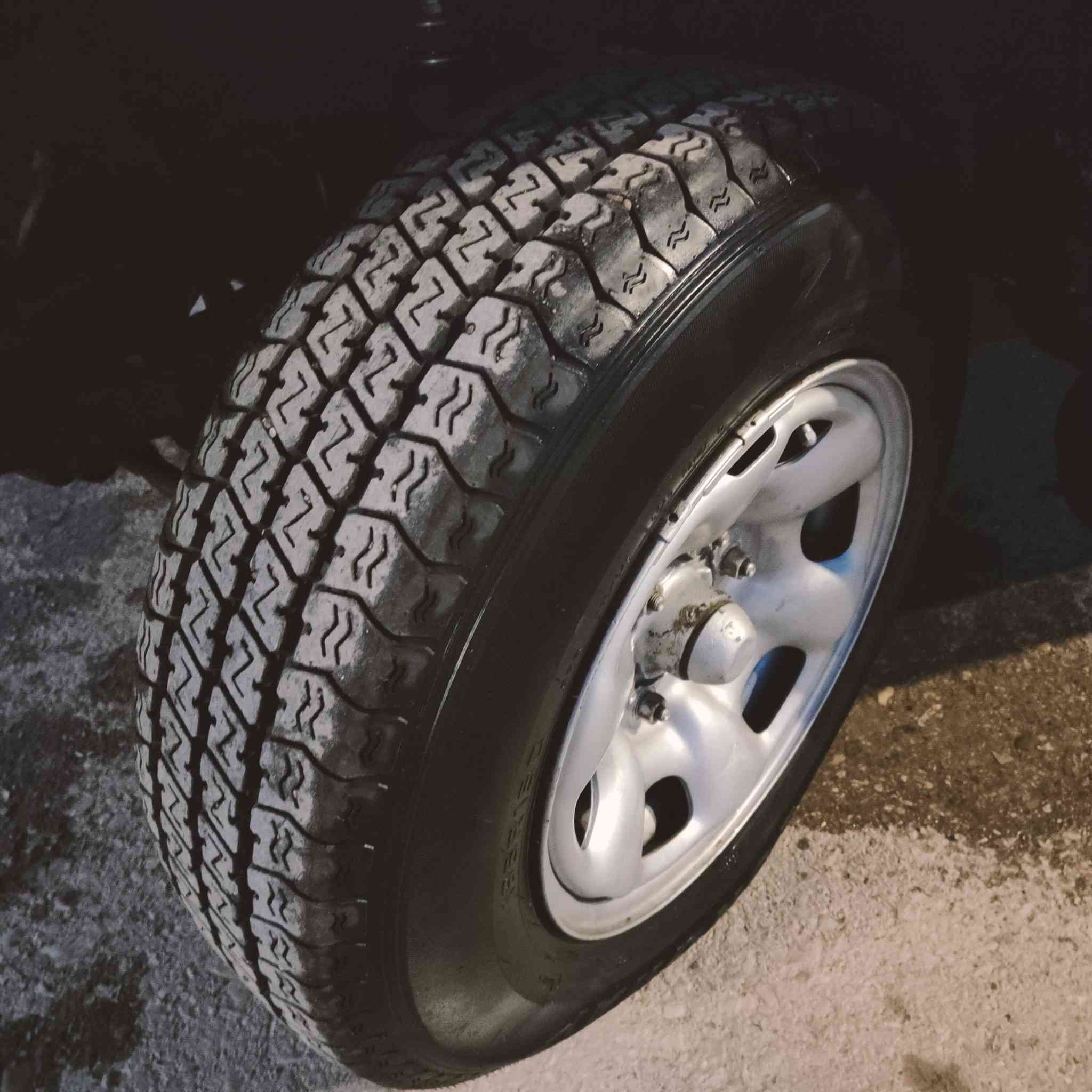 بەناوی خوای گەورە
lsuzu 2001تەبرید
پاور 
رەقم سلێمانی تا2028تازەیە
وەکالەتی بەناوی خۆمۆیە مکینەو گێر بیلاد 
کارەبای بەشرت  
باتری و تایە و بەرگەکوشین 
تازەیە 47تۆزیک معاملە 
***********
