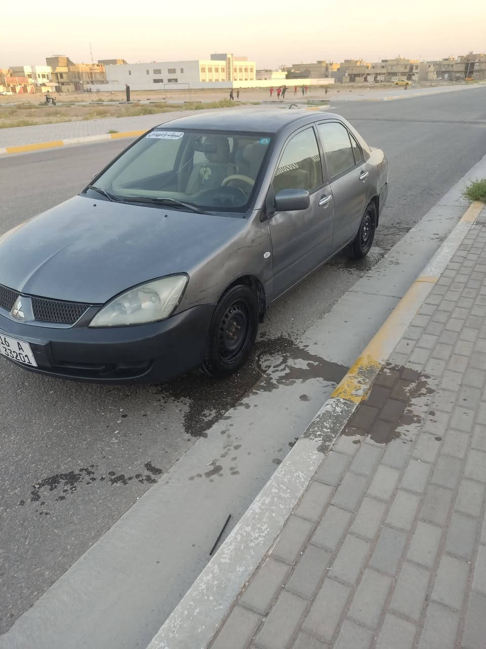السلام عليكم من رخصة الادمن
لانسر للبيع 2010 بأسمي بكربلاء 
محرك جديد تبريد منظومة جديدة 
السعر 63 
***********
