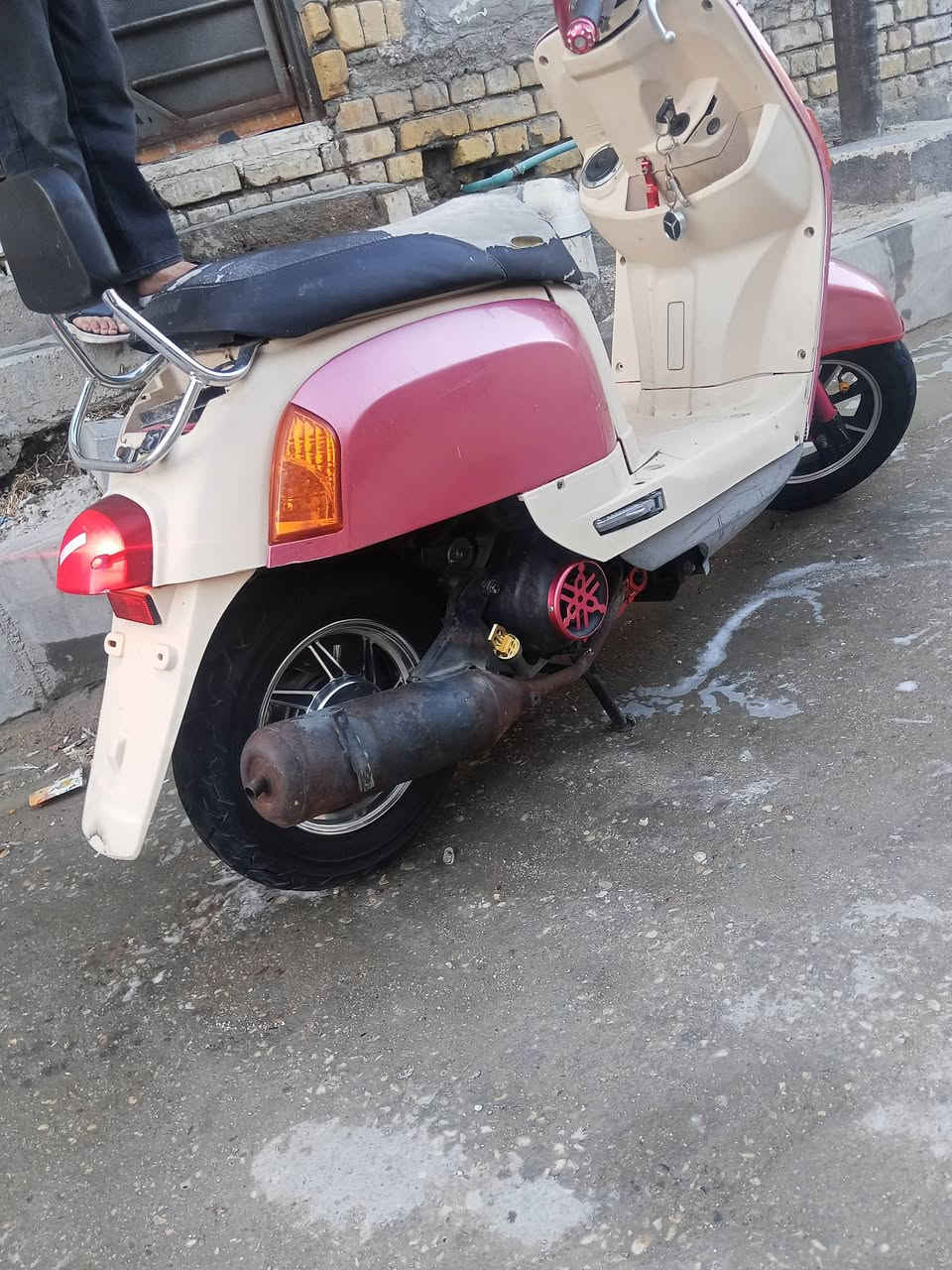 بوليسي للبيع مزود جاهزه نضيفه ما بيها نقص ابد مكاني ناصريه عوزها بس دوشمه كشن كلشي شغال كهربائيات دراجه شغل وروح  الشراي يدللل *********** @إشارة

