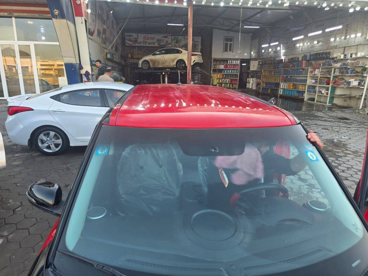 سلام عليكم عندي كيا صول وارد امريكي موديل 2014
مواصفات عتياديه معروفه

تحكمات ستيرن

شاشه كبيره كامره خلفي دواره

مكينه 2000    ويل كب كروم 17

شاير مري  كشافات امامي

نظام ايكو وسبورت ومودد رايف

تبريد ممتاز جدا

سياره جاهزه من كلشي

رقم جديد هزه جديده سنويه 

٤ قطع صبغ بدون داخل شرط الفحص شويه من  صوب العبري

مكان بين بلصوره المكان النجف الاشرف  ***********  سعر 96بيه مجال
