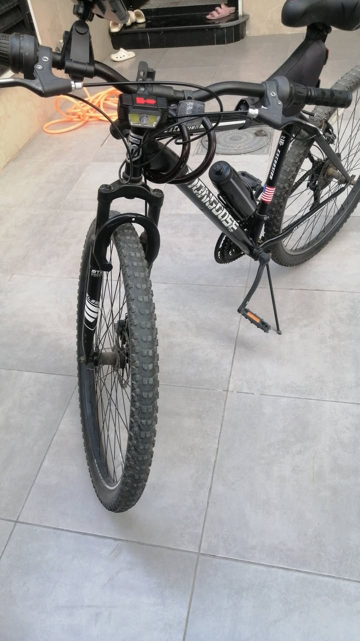 بايسكل أمريكي للبيع حجم 29
اصلي  بغداد السعر 250 الف
***********
