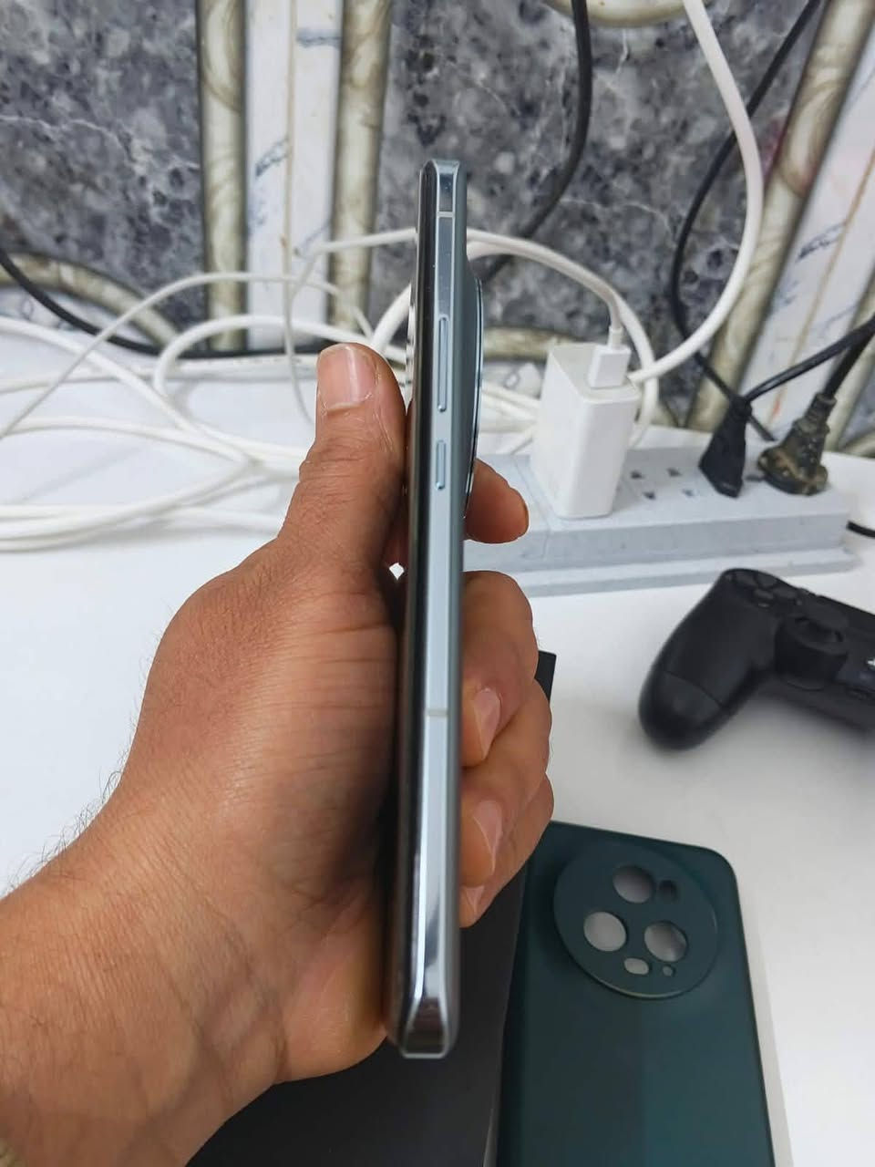 جهاز هونر ماجك 5برو نسخه عالمي للبيع السعر 500كامل ملحقاته توصيل موجود


**إذا كنت صاحب هذا الإعلان وتريد حذفه لأي سبب، رجاءا أرسل رسالة إلى الدعم الفني**