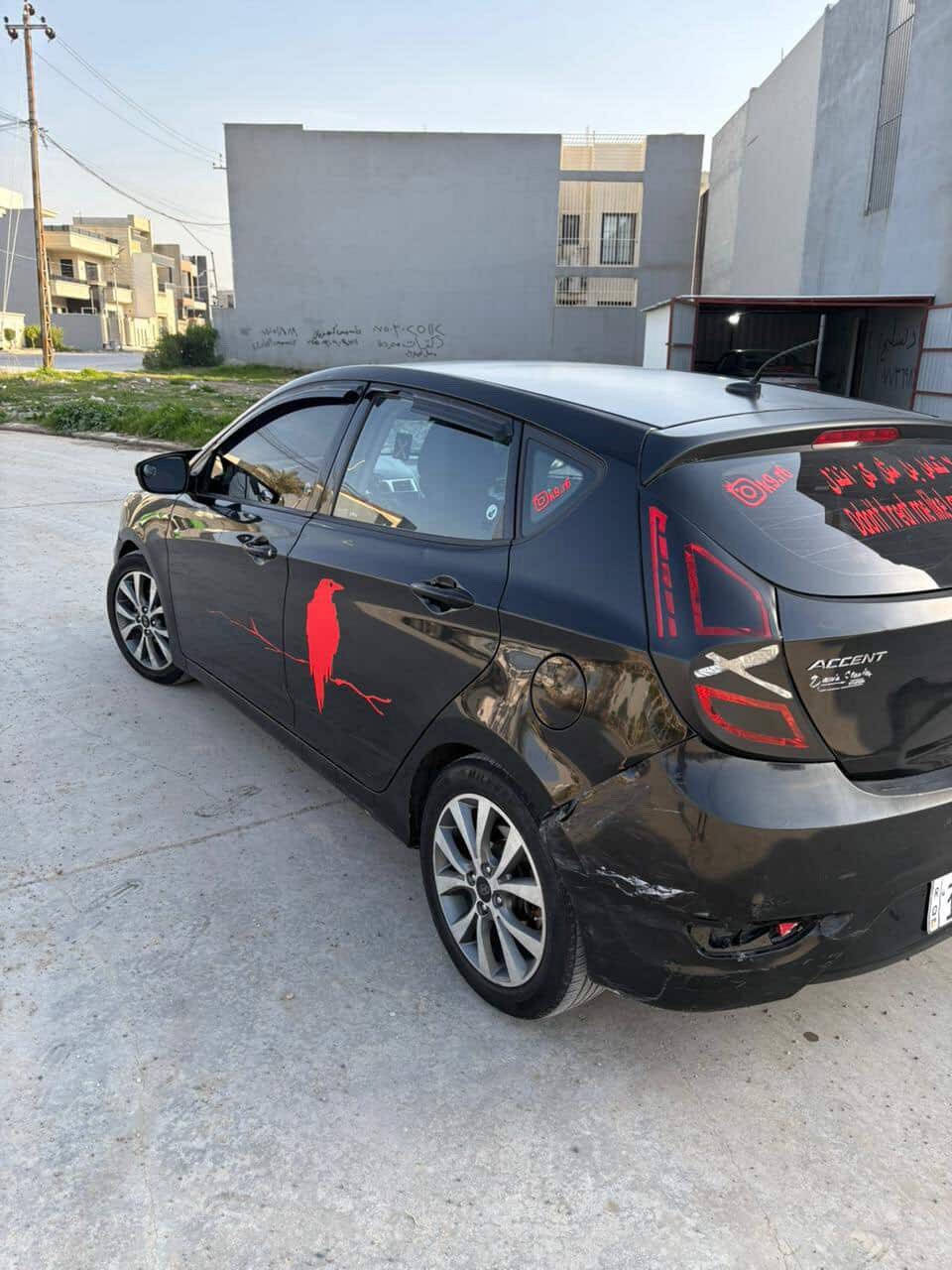 للبيع اگسنت 2012 هاش باك
بدون صبغ السياره بيها ضربه بقبق الصندوك 
السياره مكفوله من كلشي 
شرط الوكاله والتحويل 
كابون بانزين 
طخم تاير جديد 
حداديه جديد 
باتري جديد 
شاشه 
كامره 
تحكمات ستيرن
سعرها 90 وبيها مجال الرقم ***********
