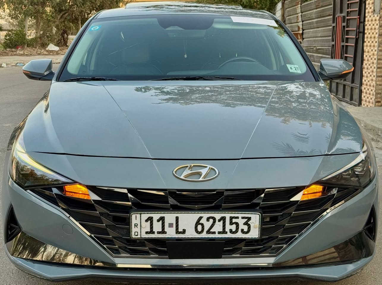 السلام عليكم النترا موديل 2023 فول موصفات هايبرد حادثها بخشم البنيد على فئه بالموصفات ماشيه 79 الف فتحه سقف ويل كب 17 ذاكره خزن ميموري نضام صوت محيطي Bose شاشه كبيره كامله انارة زينون بلاديه 3 لدات نظام منع التصادم كروز سرعه مثبت سرعه تبريد منفصل مقاعد كهرباء 
( رقم بغداد دولي الجديد ) 
السعر 155 
المكان بغداد 
***********
