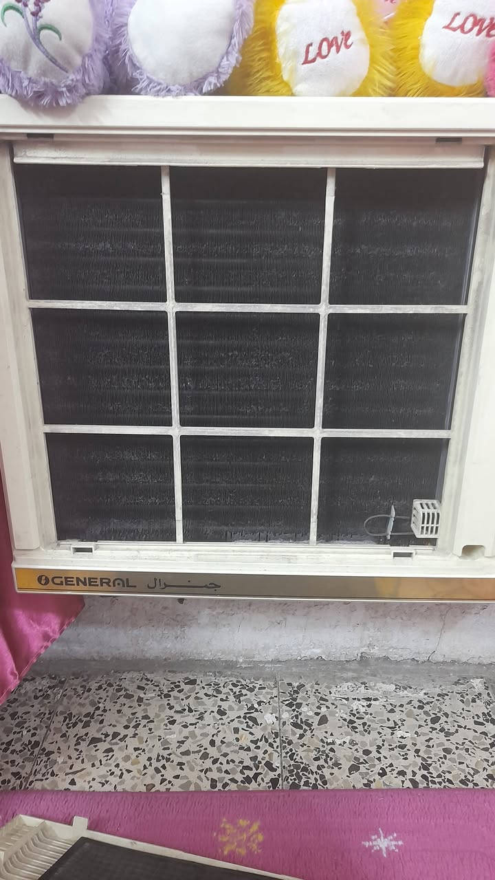 مكيف جنرال اصلي تايلندي  ٢ طن نظيف جدا نظافة ٩٥ بالمية ممستخدم هواية قفل ٢٥٠ الف بغداد  موبايل ***********
