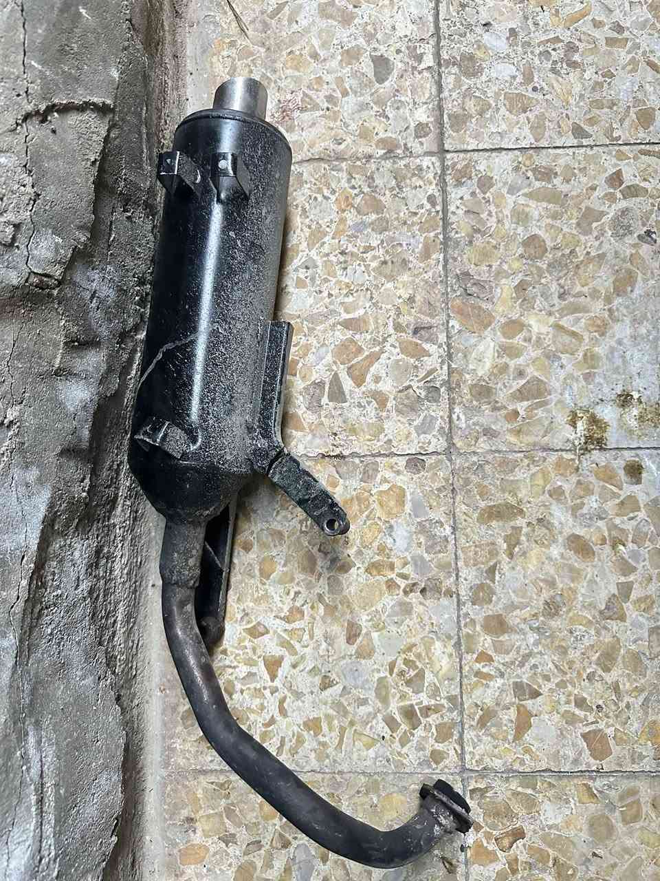 صالنصه دراجه ماكس عدله  رياضي ام الفصله وطلقه رياضيه جديده.  حلو. صالنصه سعر 20 الف. وبلاش***********
