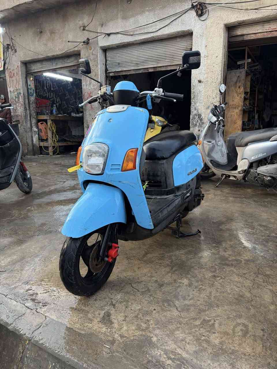 دراجه للبيع بسعر مناسب وخير من الله مكينه بلاد ما مفتوحه ***********
