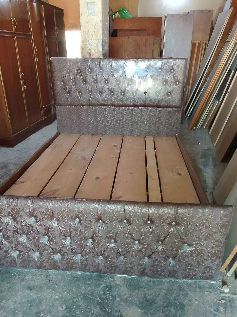 السلام عليكم جربايه انجاره تكمه سعرها 125 للاستفسار ***********
