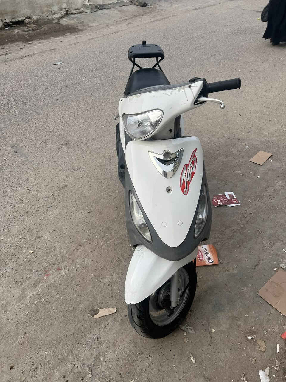 دراجه ماكسً قجمه مكينه بلاديه كلشي شغال بيه سلف هندر سعر 550 وبيه مجال قليل مكاني البصره الجمهوريه رقمي ***********
