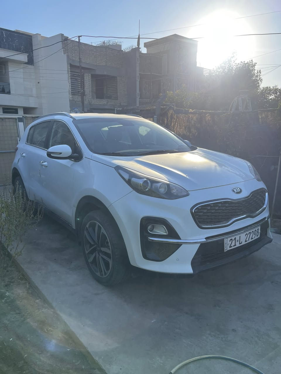 سلام عليكم
كيا سبورتج موديل 2021 وارد خليجي السيارة جديدة بمعنى الكلمة مكفولة من الصبغ والبارد ماشية 45km الف 

مواصفات نص فول:

داخل بيجي

كشنات جلد 

مري شفط

شاشة

كاميرا دوارة

تحكم ستيرن جهتين

تبريد قطعتين

حساسات امامية وخلفية ايضاً 

رادار امامي 

ثلاث انضمة قيادة

السعر (205$) 

المكان السيدية الرقم للاستفسار (***********)

