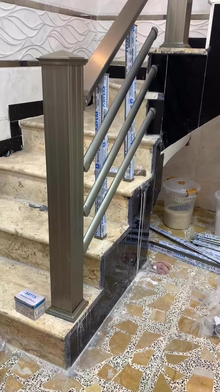 السلام عليكم خلفه محجر المنليوم ***********
بغداد
