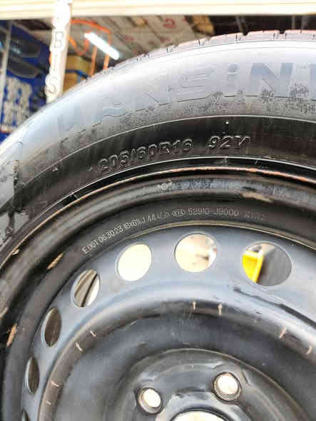 السلام عليكم
ويل حديد حجم 16 مع تايرات جديد جدا انتاج 2025
*********** واتساب
*********** اتصال
السعر ٢٢٥ الف
