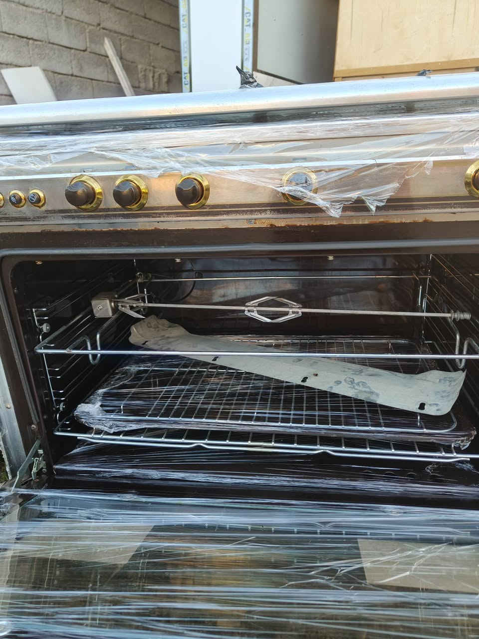 السلام عليكم ورحمة الله وبركاته مواد منزليه للبيع الشراي يتصل بالرقم *********** الموقع قرية اشريعه وكل الهلا بالشرايه
