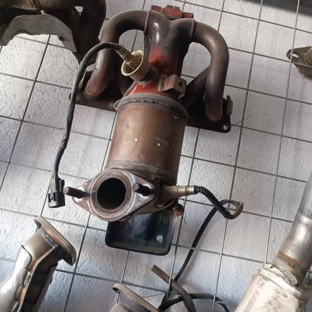 سلام عليكم دكشن عالي النترا صابونه يرهم من موديل 7الحد 11مال الف وستميه كامل جديد حاويه بلكارتون مامشتغل 300سعرهه دبلات حاويه اصلي بلكارتون مال النترا صابونه سعر 80نهايتهن كاملات شرط الشغل مكاني بلعماره ***********
