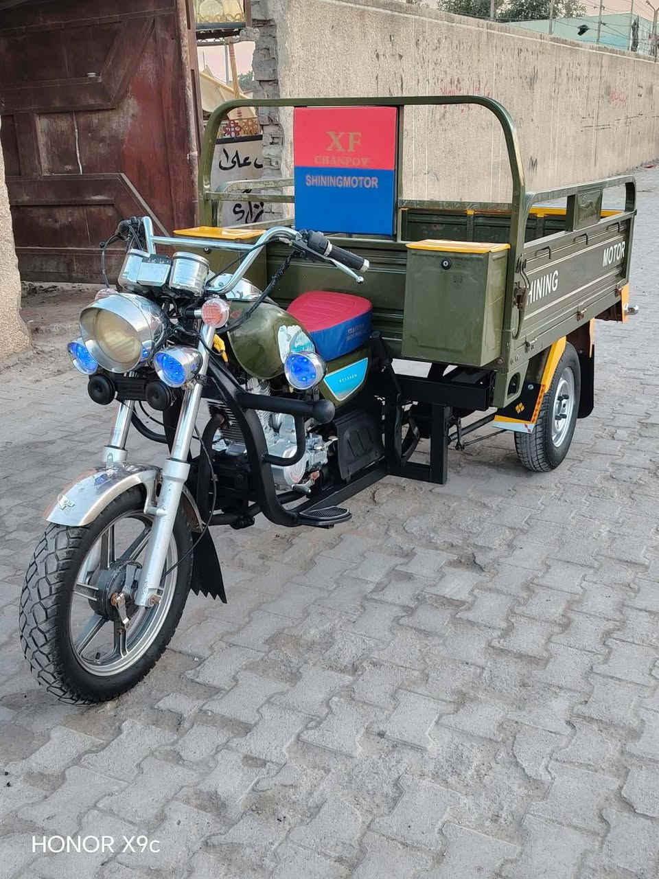 سلام عليكم ستوته جمره باب اول بتره أوراق اصولي اكاتبك وي الوكيل مديل 2020 وبيهه محرك 2025 شاصيهه وركبتهه مكفولات كفالة عامه لا لحيم ولامعجون بيهه تخم تاير جوبلس جديد كهربائيات كلهه جدد وشغاله دبلات شغاله ستوته عل بلاد الشركه بديهه لاصبغ ولالحيم ستوته كلهه شغاله مابيهه اي نقص جاهزه مال جنيان شرط الفحص نضافتهه نفس البصوره مكانهه الديوانية***********
