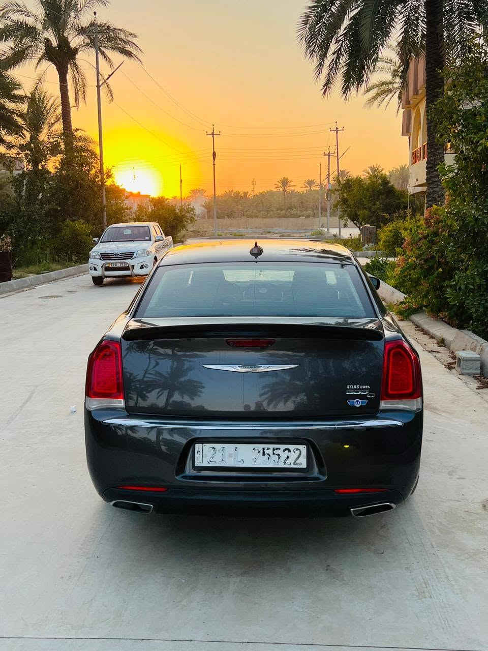السلام عليكم أوباما c300 فول مواصفات بني روما بردة خلفيه سته سلندر تو ويل معروفه مواصفاته بيه قطعتين صبغ بنيد وجاملغ بدون دواخل سيارة نظيفة كلش كير مكينه السعر 210 بيه بسيط للتواصل ***********
