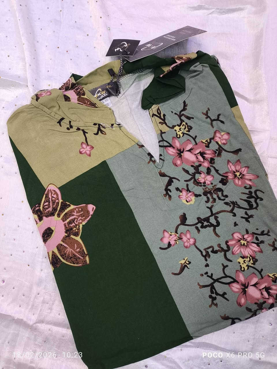 اللهم صل على محمد وال محمد 🧿 🪬 🧿 🪬
@#گوزمتك #جمانه 2026
ثوب خامة كشمير كوباي
القياسات LXlXxl
السعر 14000

حلة شارع 80مدخل حي العسكري بالقرب من مخبز مهند التجاري


**إذا كنت صاحب هذا الإعلان وتريد حذفه لأي سبب، رجاءا أرسل رسالة إلى الدعم الفني**