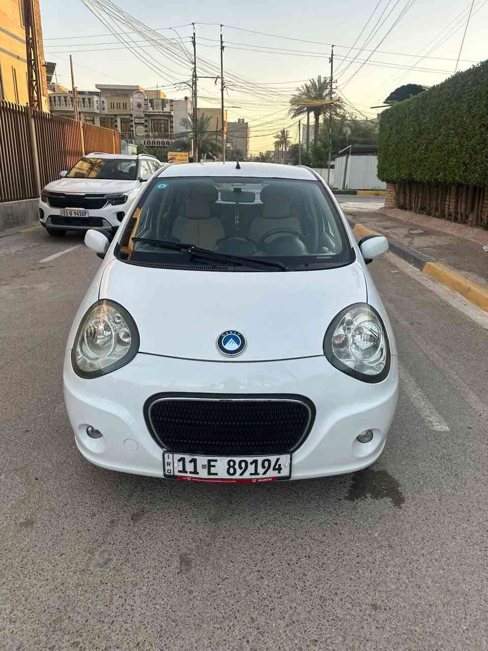 السلام عليكم
باندا موديل 2013
مكينه 1400 مكفولة 
ماشيه 66
سياره بيه صبغ جاملغ وبابين 
اثر طخه خفيف تبريد ثلج
سونار مرفق بلمنشور 
مكان السياره بغداد البلديات 
السعر 55 وبي مجال
***********
