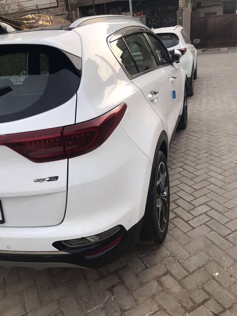 السلام عليكم للبيع  سبورتج خليجي موديل 21 جيتي لاين

 فول موصفات 

ماشيه ٦٥ 

رقم بغداد مكفوله من الصبغ  

السونار داخل المنشور 

‼️السعر علق بتم يجيك السعر بالخاص ‼️

📍مكان السياره بغداد 
  
📞رقم صاحب السياره ***********
