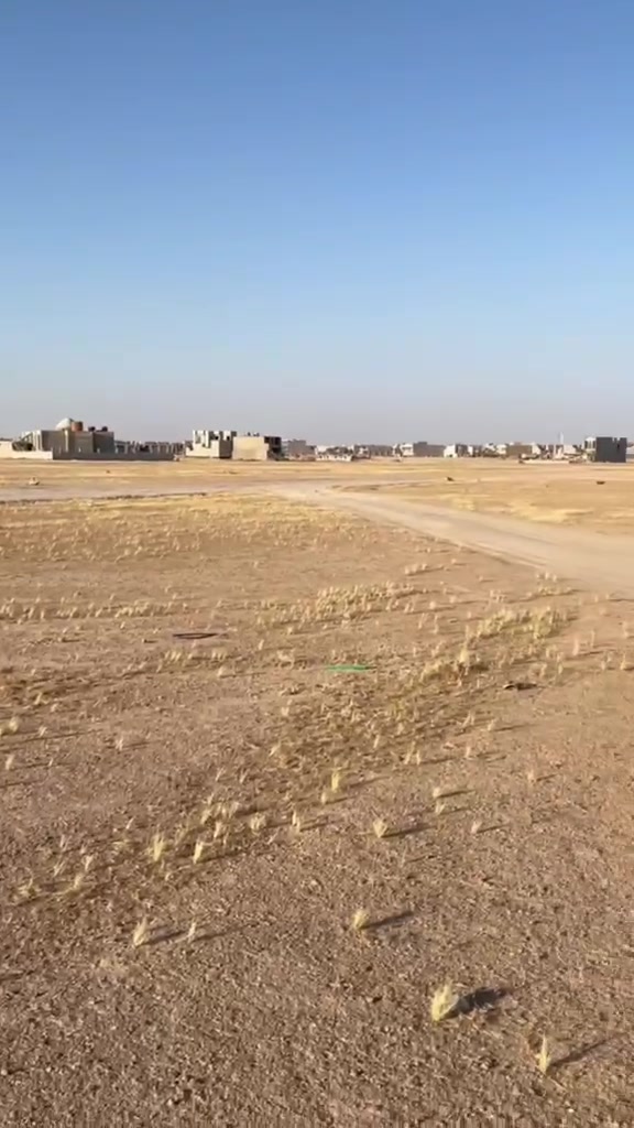 السلام عليكم 
قطعه للبيع 
الديوم توزيع الكهرباء 
المساحه ٢٥٠م 
اللاستفسار 
***********
