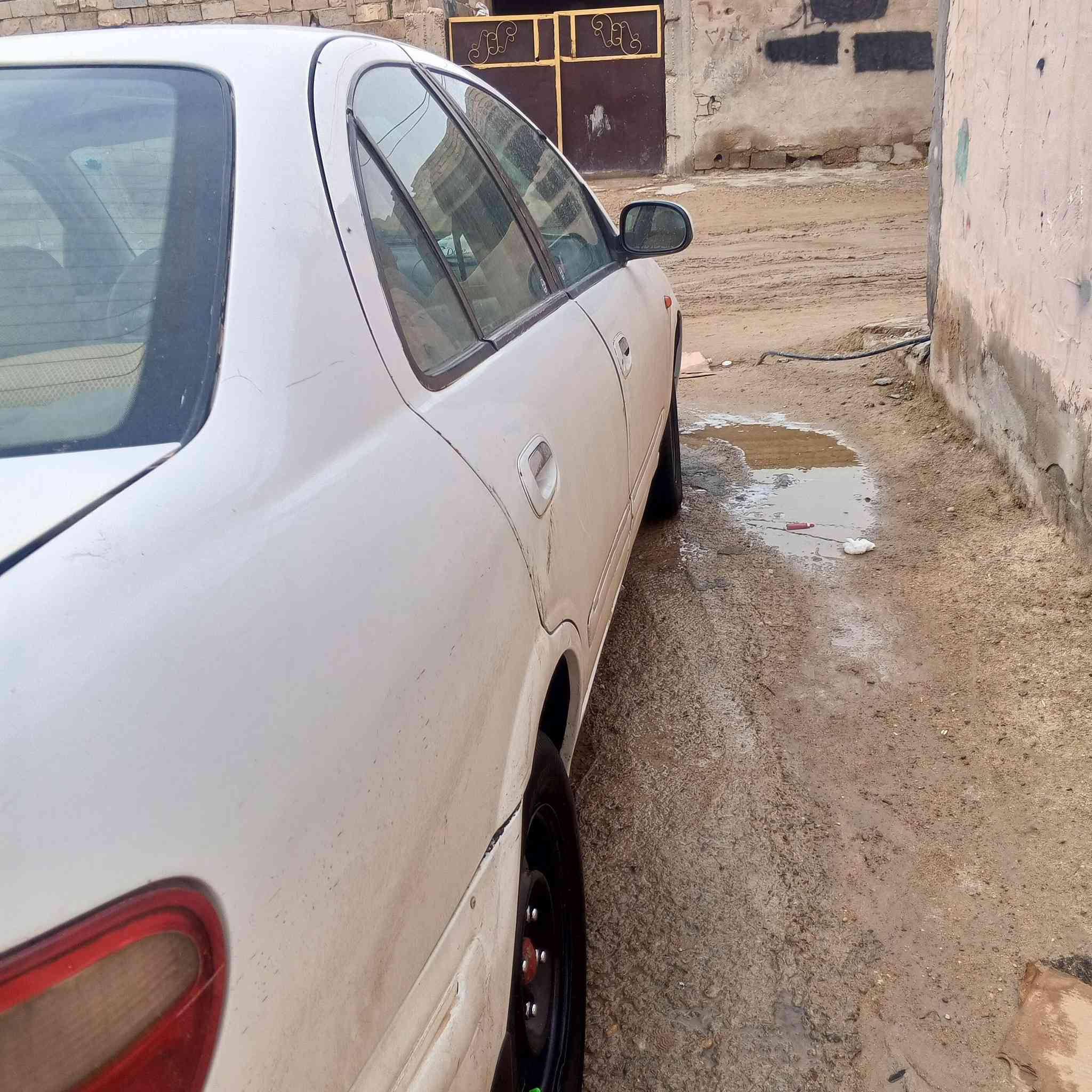 سلام عليكم نيسان سني 2002رقم بغدادمصبوغه كير عادي مكينه سوده 1600 سياره جاهزه السعر 66وبيها مجال مكاني أبو غريب الشراي يتصل ***********
