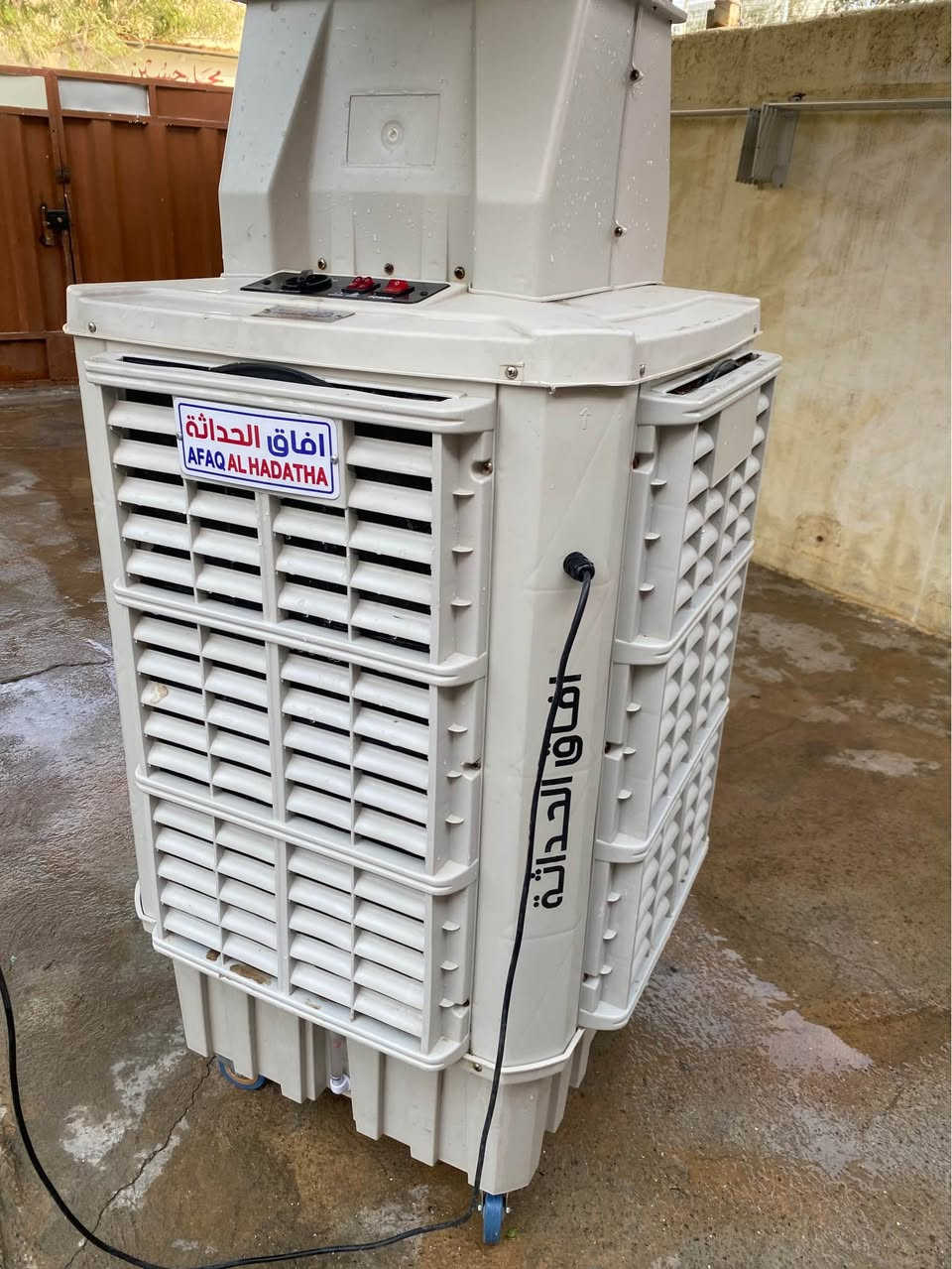 مبرده للبيع حجم نوع افاق الحداثه موسم واحد مشتغل بعدها لوك سعر 325 الف 

عنوان بختياري اول شارع مختبر گرميان 

للاستفسار اتصال بالرقم او عالخاص 

*********** خناقين, ديالى
