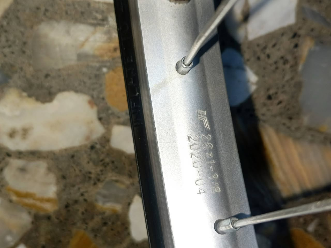 سلام عليكم باسكل جديد للبيع بيدي سعر خاص *********** 
ا
