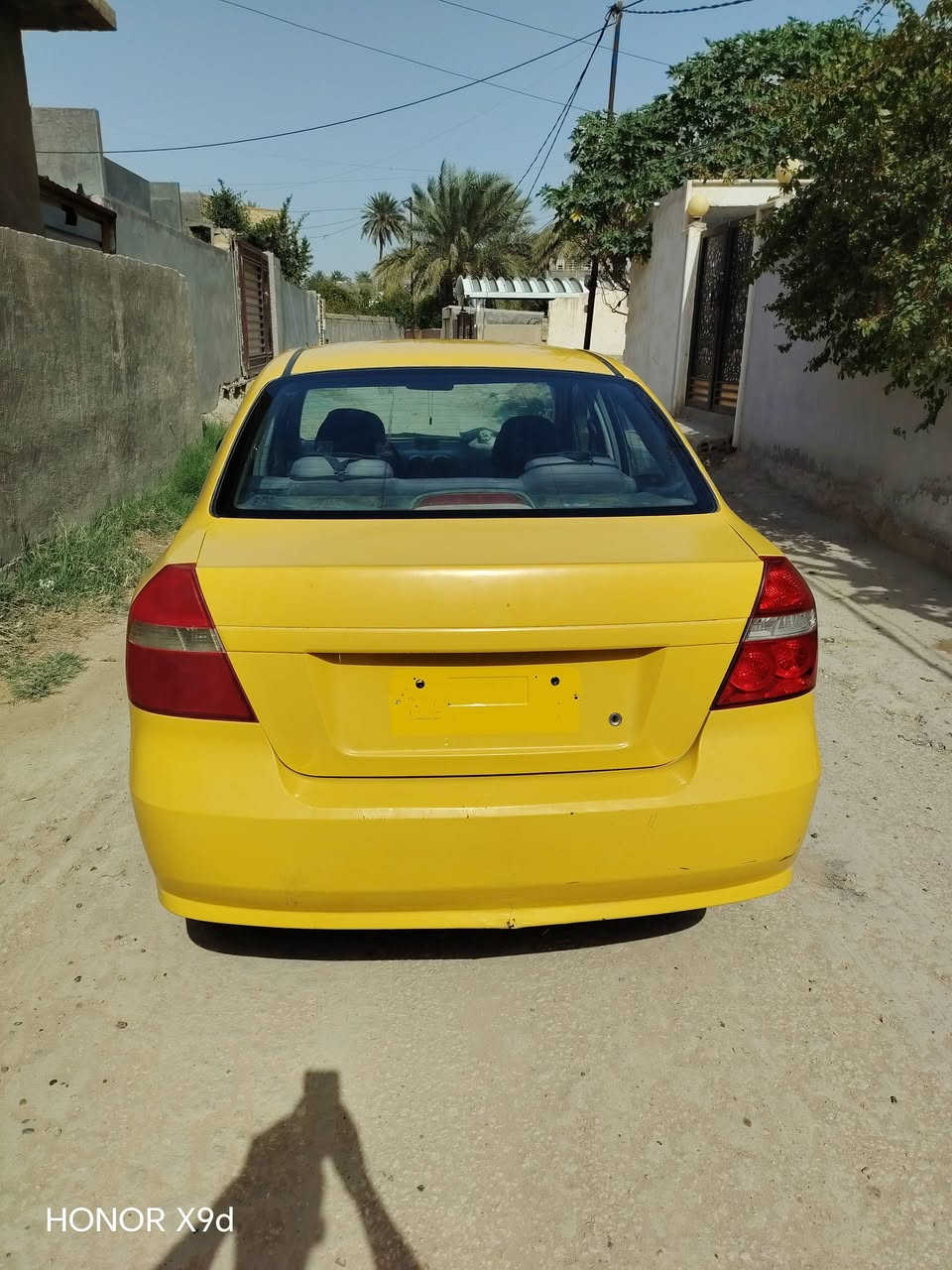 السلام عليكم
اڤيو، 2008 گير عادي والرقم بابل
السعر 30 ورقة وبيها مجال 
***********
