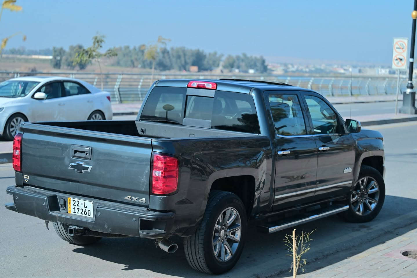 سلفرادو للبيع فول هاي كانتر 2017

المسافة المقطوعة 209 الف كيلو

حادث الجاملغ الورا الايمن صبغ وشبر بل جاملغ الامامي صبغ وتصليح خفيف في الشاصي من ورا بلاخير

السيارة باب كبير بدي قصير

رقم اربيل تحويل مباشر

محرك 5300

كابون بانزين نينوى

كير 8 نمر

سياره حيل نظيفه ماشالله وضع شركه

مكان السياره موصل

التواصل ***********///***********
