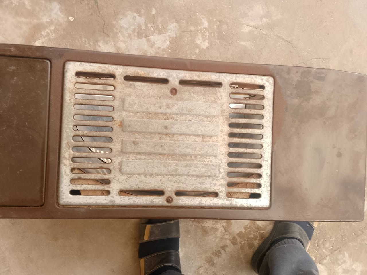 صوبه نوع شارب يابانيه ام الكلن شرط الشغل السعر ب40 الف عنواني المعقل هاتف ***********
