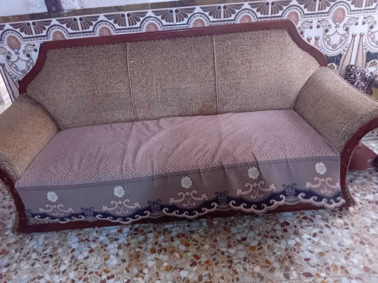 السلام عليكم تخف للبيع كامل ٤ كراسي وقنفتين ٢٠٠ وبي مجال تواصل خاص


**إذا كنت صاحب هذا الإعلان وتريد حذفه لأي سبب، رجاءا أرسل رسالة إلى الدعم الفني**