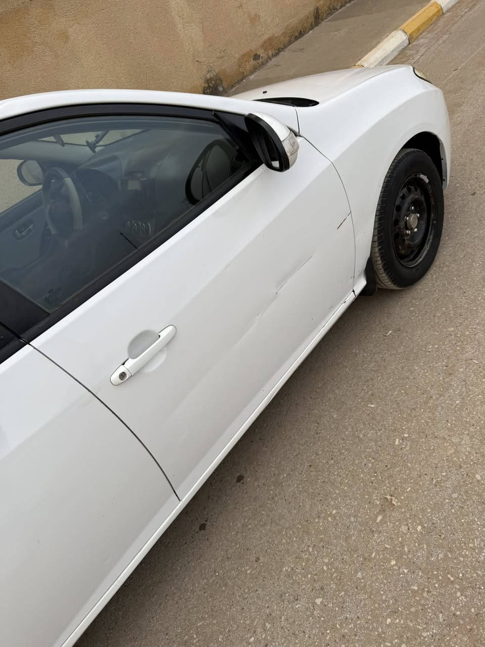 سلام عليكم النترا 2011 خليجي للبيع للاستفسار الاتصال على رقم ***********
