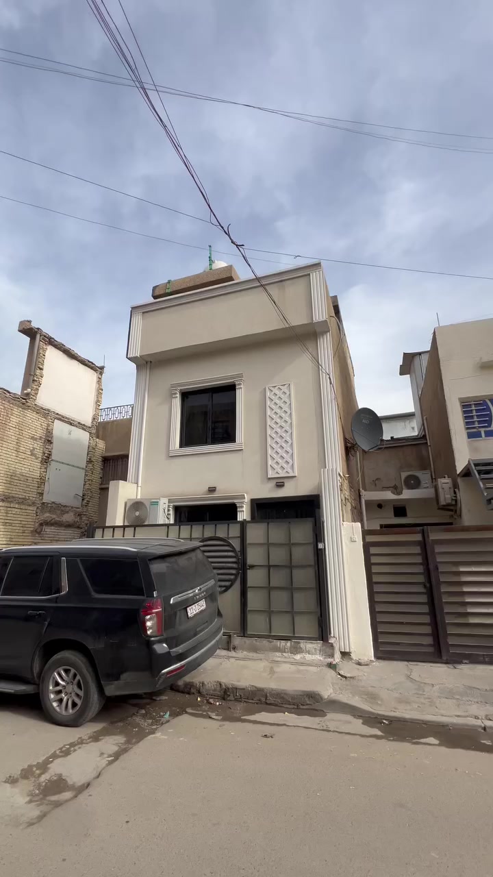 🏡 بيت للبيع – المنصور حي دراغ
موقع مميز للسكن أو الاستثمار

📐 المساحة 49م²

📏 الواجهة 5م وتنزل إلى 3م

🧱 بناء مسلح كامل – محدث 2025

يتكون من غرفتين نوم، صالة، مطبخ، صحيات، بيتونة + سطحين

💵 وارد استثماري يصل 1,200,000 شهرياً

💰 السعر مناسب جداً

***********
