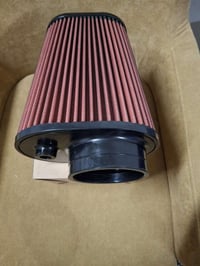 شوتة رياضي للبيع جديدة بعدها بالكارتون نفس الموبار طبق الاصل وبيها صوت...